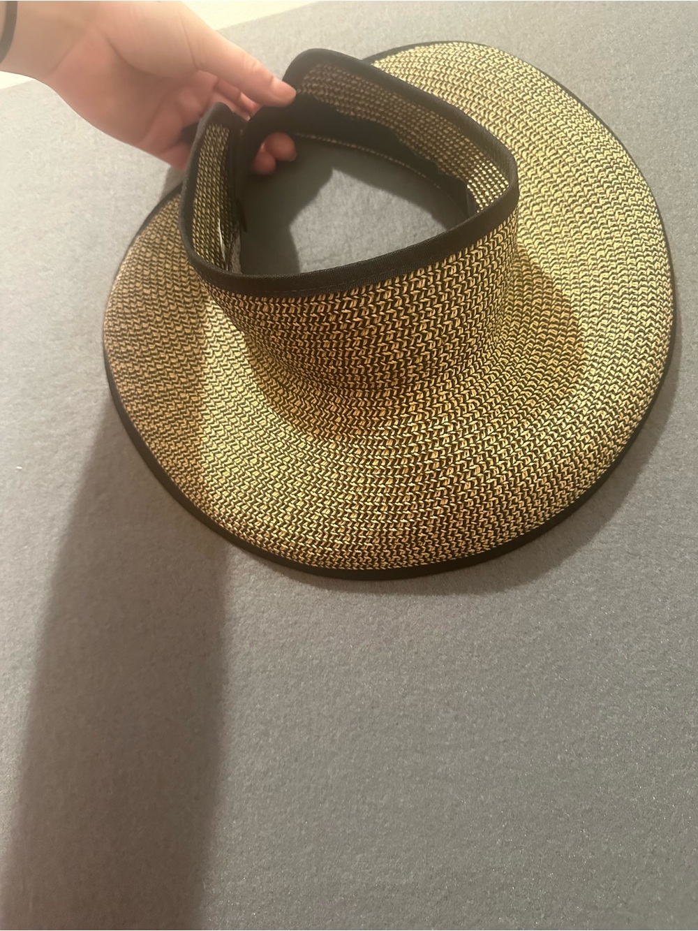 Sun N‎ Sand Headwear Roll-Up Straw Sun Visor Packable Adjustable Tan Black